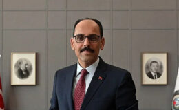 MİT Başkanı Kalın, Libyalı yetkililerle bir araya geldi
