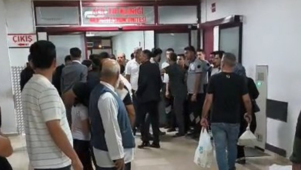 Diyarbakır’da feci olay! Ateşlediği havai fişek, yüzüne isabet etti