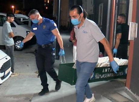 Yer: Antalya! Koku ihbarı üzerine eve girildi, Norveç asıllı kişi ölü bulundu