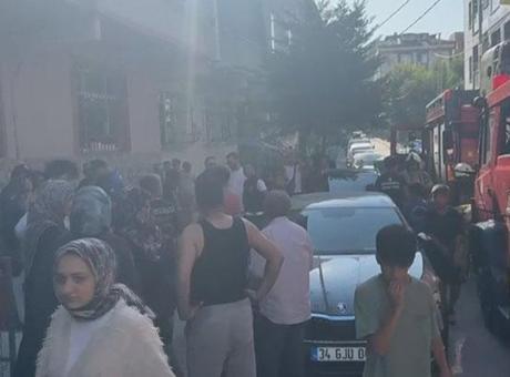 Küçükçekmece’de korku dolu anlar! Evde deodorant kutusu patladı: 2’si çocuk 3 yaralı
