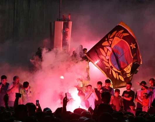 Trabzon’da Salah’a coşkulu karşılama