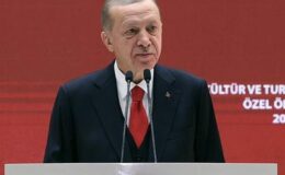 SON DAKİKA: Cumhurbaşkanı Erdoğan’dan ödül töreninde dikkat çeken mesaj! ”Mahalle baskısını reddediyoruz”