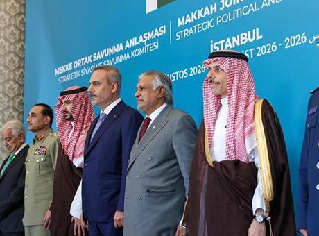 İsrail ve Yunanistan’da Mekke İttifakı endişesi! Kulisleri karıştıran ‘6-7 ülke’ iddiası: ‘Haritalar baştan çiziliyor’