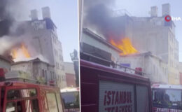 Beyoğlu’nda iş yerinde yangın: Ekipler müdahale ediyor