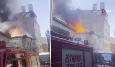 Beyoğlu’nda iş yerinde yangın: Ekipler müdahale ediyor