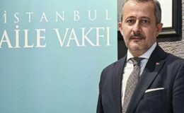 Çocuklar ve gençler dijital mecralarda cinsel kimlik karmaşasının girdabına çekiliyor