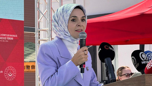 Bakan Göktaş Aydın’da toplu açılış törenine katıldı: Hizmetlerimizi ülkemizin dört bir yanına taşıyoruz