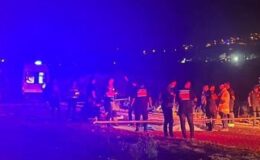 Alkollü TIR sürücüsü ters şeride girdi, motosiklete çarptı: 2 ölü, 1 yaralı