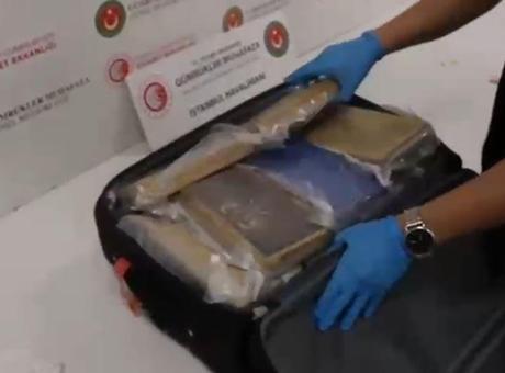 İstanbul Havalimanı’nda ele geçirildi! Piyasa değeri 206 milyon TL…