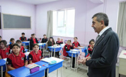 Bakan Tekin: Derslik ve öğretmen başına düşen öğrenci sayılarını OECD ortalamalarının üzerine çıkardık