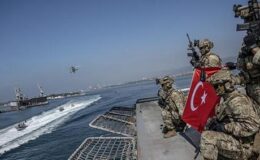 SON DAKİKA HABERLER: Yunanistan’da ‘2 bin komando’ korkusu! ‘Yakınımıza konuşlandılar’ diyerek duyurdular: ‘Ege’de Türk duvarı’