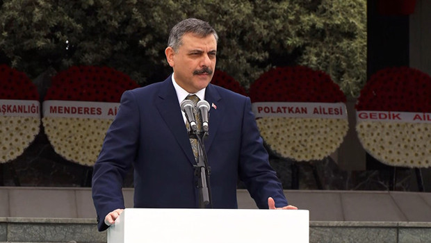 Eski İçişleri Bakanı İsmail Namık Gedik’in kabri Adnan Menderes Anıt Mezarı’na taşınıyor!