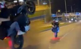 Yer: Malatya! Motosikletle tehlikeli yolculuk kamerada