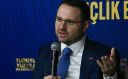 Adalet Bakanı Gürlek, gençlerle bir araya geldi