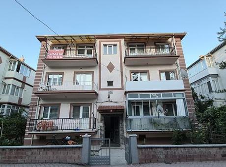 Kötü koku komşuları harekete geçirdi! Eskişehir’de şüpheli ölüm