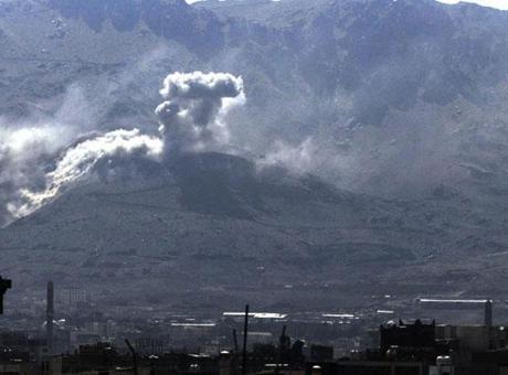 Yemen’deki Husiler, Suudi Arabistan’ın başkenti Riyad’daki bazı noktaları hedef aldı