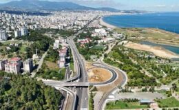 Samsun trafiğinde dikkat çeken değişim! 2 bin 312 araç yeni bağlantı yoluna yöneldi