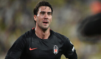 Beşiktaşlı Dusan Vlahovic sakatlandı