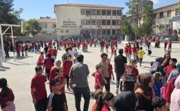 Şanlıurfa’da 5.4 büyüklüğünde deprem: Eğitime 1 gün ara verildi