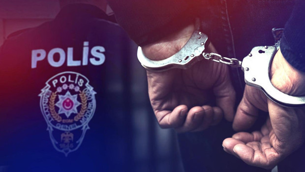 Mersin’de 79 yıl hapis cezası olan kırmızı bültenle aranan firari yakalandı