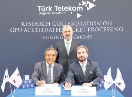 İletişim teknolojisi için imza attılar