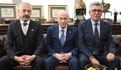 Bahçeli, Sarallar ve Şahinler aileleriyle MHP Genel Merkezi’nde bir araya geldi