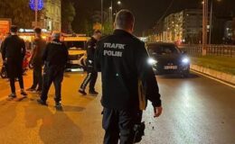 Motosiklet yolun karşısına geçmeye çalışan çocuğa çarptı: 2’si ağır, 3 yaralı