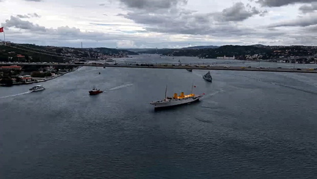 İstanbul Boğazı’nda görkemli geçit: Preveze Deniz Zaferi 488’inci yıl dönümünde kutlandı