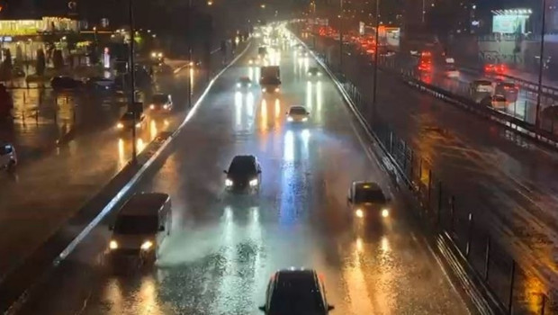 İstanbul’da sağanak etkili oldu
