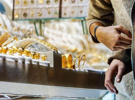 Eşine ‘şirket beni Çin’e gönderiyor’ dedi! Kapalıçarşı’da milyonluk vurgun