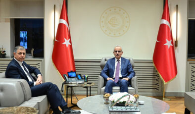 Bakan Uraloğlu, İzmir Büyükşehir Belediye Başkanı Tugay’ı kabul etti