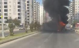 Diyarbakır’da korku dolu anlar: Belediye otobüsü seyir halindeyken yandı