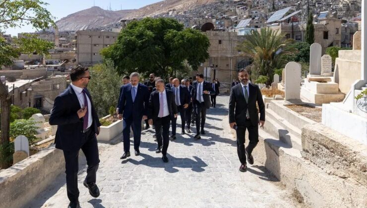 Bakan Fidan Suriye’de ziyaretlerde bulundu
