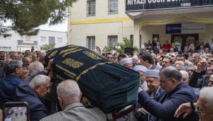 Burhan Özfatura son yolculuğuna uğurlandı