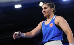 Busenaz Sürmeneli yine finalde! Rus rakibini devirdi, şampiyonluk için ringe çıkacak