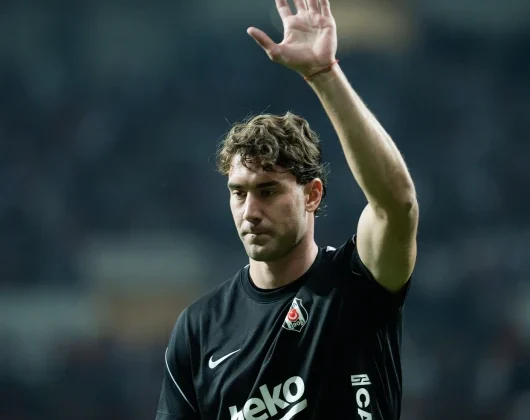 Beşiktaş’ta Dusan Vlahovic şoku: Yıldız golcü sakatlandı
