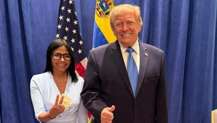 Trump, Rodriguez’le ilk kez bir araya geldi