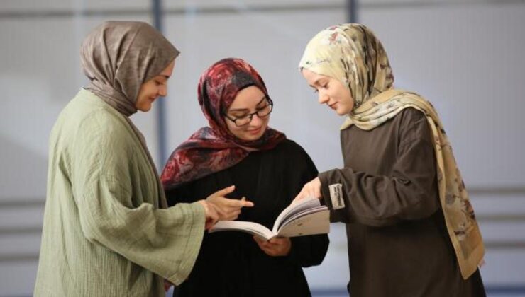 Türkiye Diyanet Vakfı’ndan “Bir Öğrenci Yetiştiriyorum” kampanyası