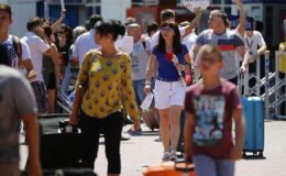 Rusların Türkiye tatili için bütçe alarmı! 2027 yazı için planlara başladılar