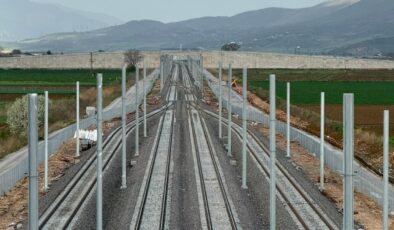 Toplam demir yolu ağında 2028 hedefi 17 bin 287 kilometre