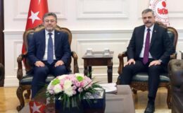 Bakan Çiftçi ve Bakan Yumaklı’dan sokak hayvanlarıyla ilgili ortak toplantı