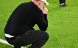 Slavia Prag’ın hocası Fenerbahçe maçında şaşkına döndü