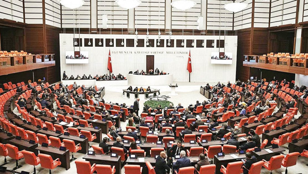 Yeni yasama yılı bugün başlıyor… Meclis’te gündem yoğun