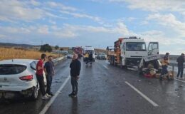 Adıyaman’da zincirleme trafik kazası: 4 araç karıştı, 6 yaralı