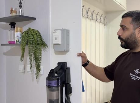 Hamile eşinin paniğini azaltmak için yaptı! 100 TL’ye deprem alarm sistemi geliştirdi