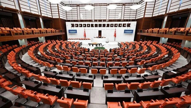 Tarih belli oldu, AK Parti TBMM’ye sunacak… Fon tasfiyesi için 10 maddelik hazırlık