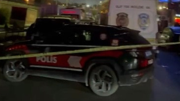 İstanbul’da müzikholde kanlı çatışma: Biri polis 2 kişi hayatını kaybetti
