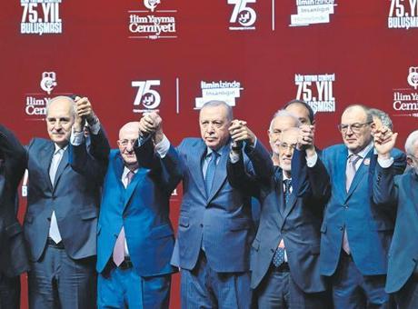 Cumhurbaşkanı Erdoğan, İlim Yayma Cemiyeti 75. Yıl Buluşması’nda konuştu: ‘En büyük güvencemiz TEKNOFEST gençliği’