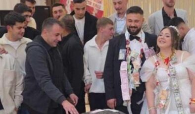 Damada arkadaşlarından sıra dışı düğün hediyesi