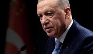 Cumhurbaşkanı Erdoğan’dan yazar Cevat Özkaya için taziye mesajı